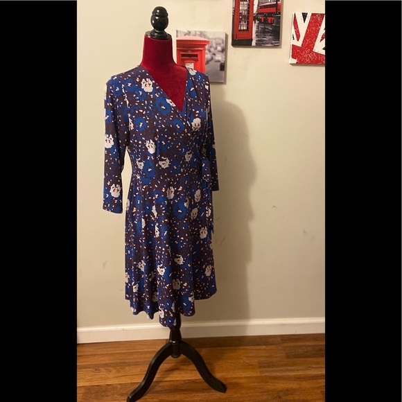 Beautiful v-neck l/sleeve floral blue dress size L - Picture 1 of 8